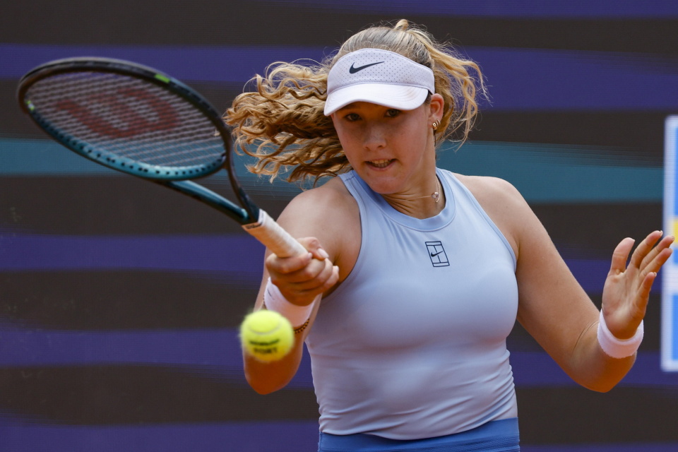 水面之下出 水面之下出